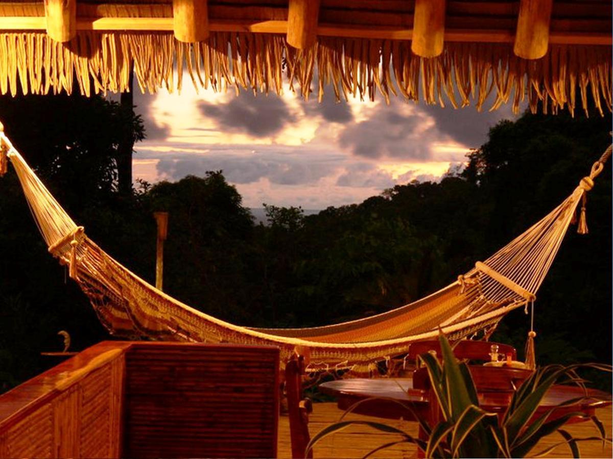 Luna Lodge Carate Dış mekan fotoğraf