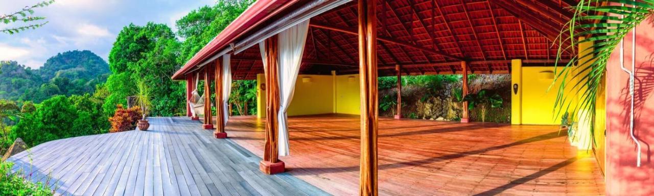 Luna Lodge Carate Dış mekan fotoğraf